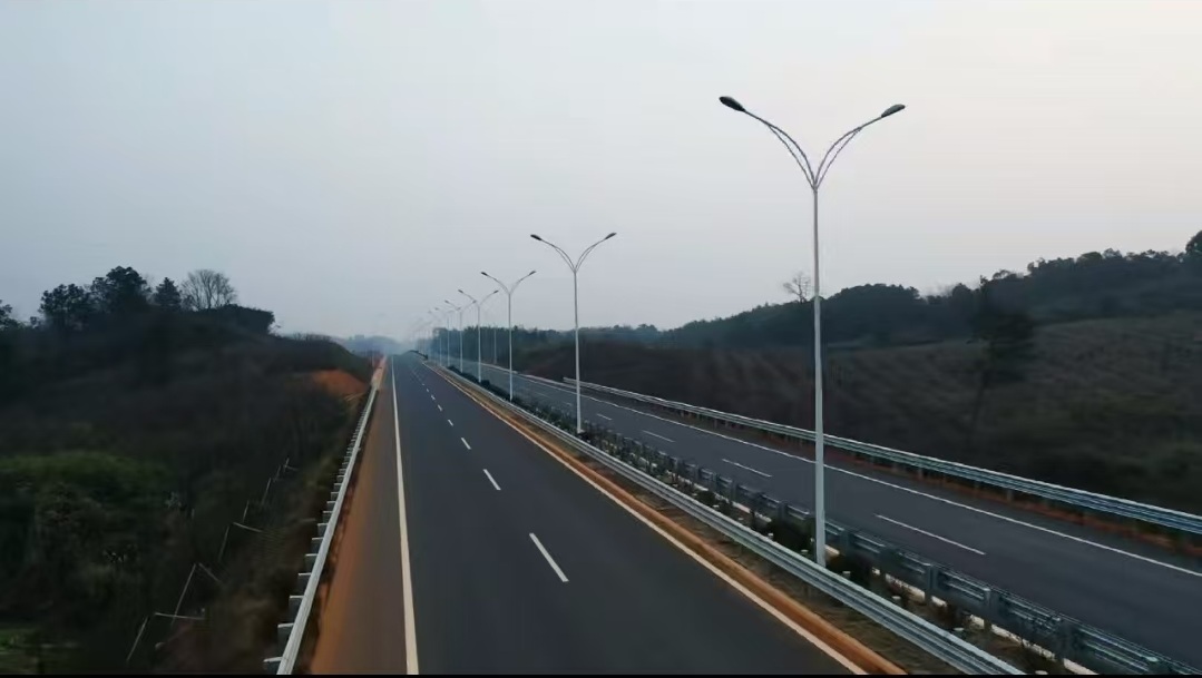 湖南岳阳S506屈原至湘阴公路一期道路照明项目