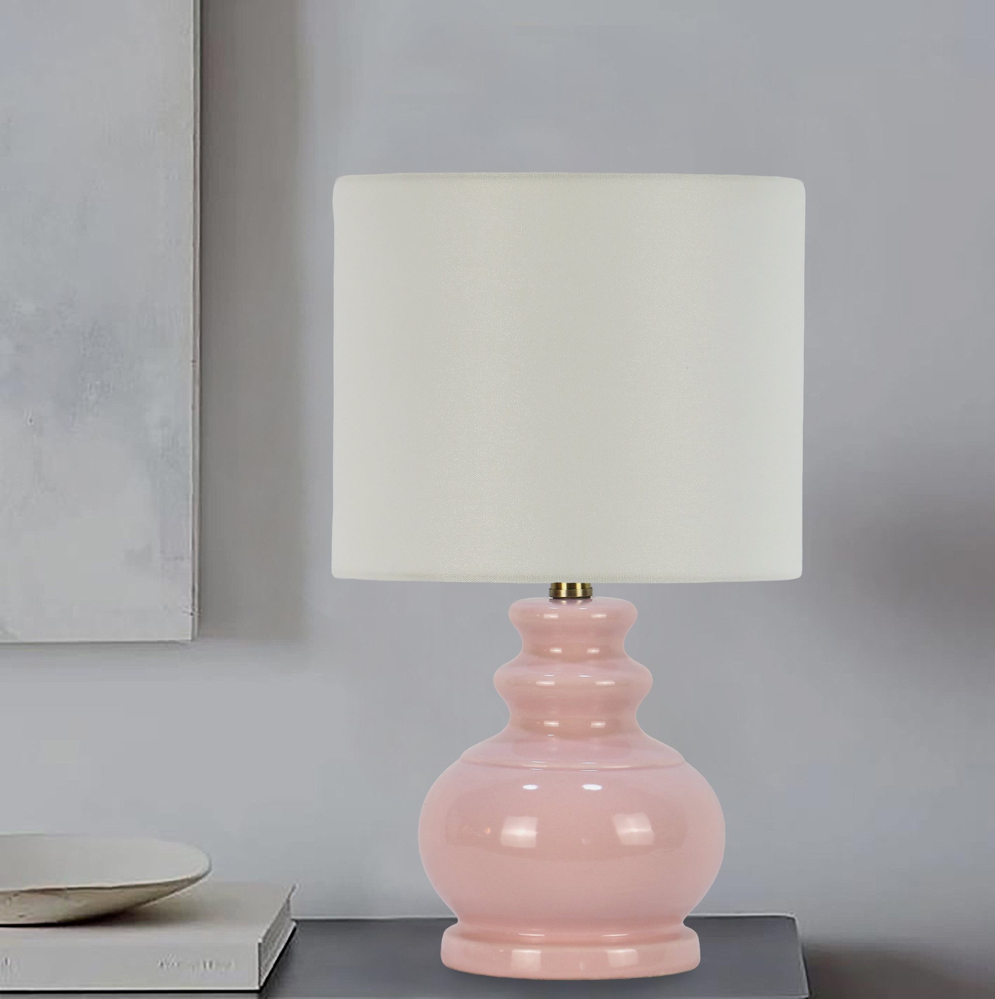  簡約設(shè)計感陶瓷臺燈