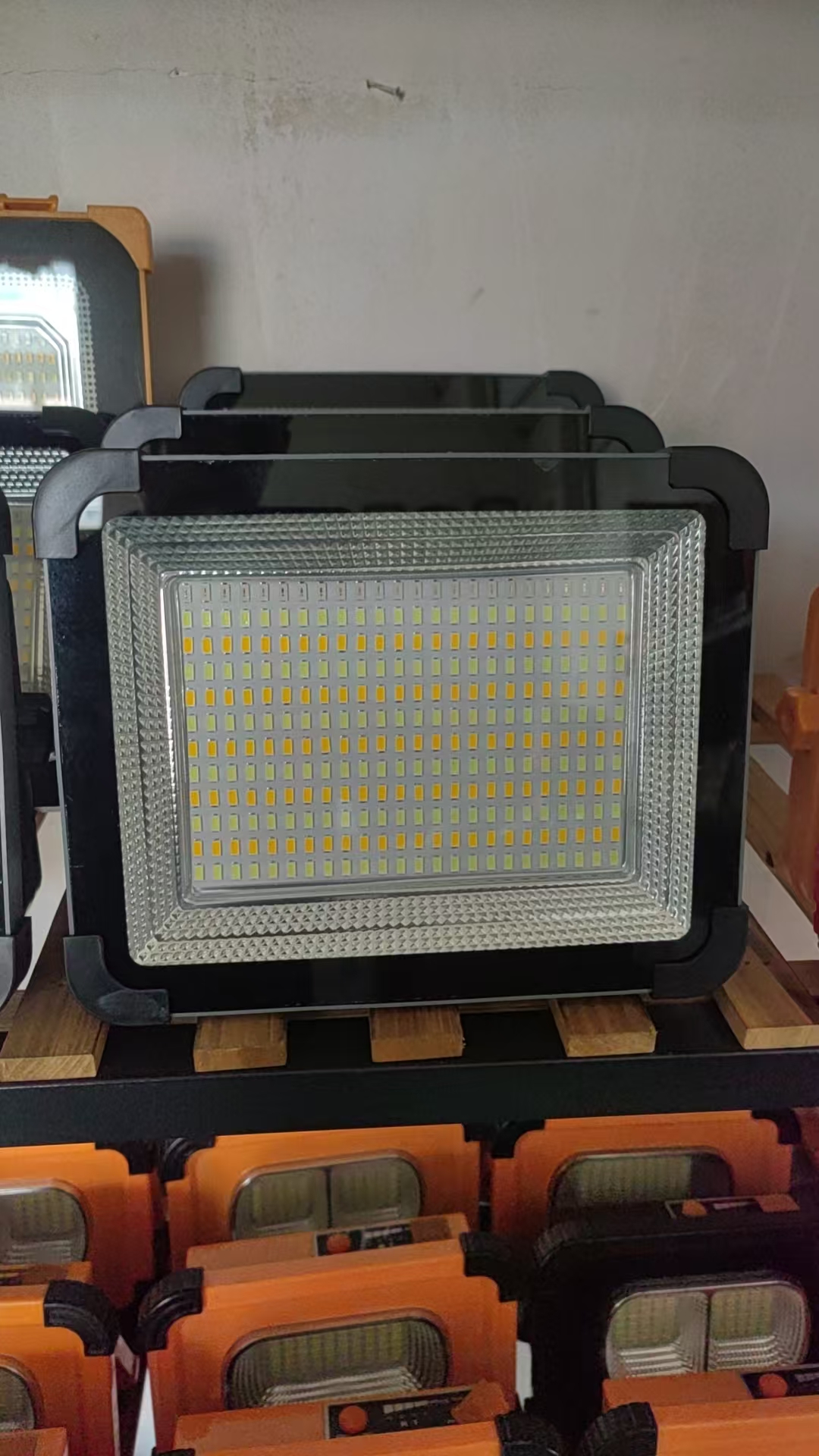 中号单格 投光灯