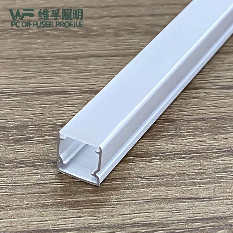 全塑管雙色一體擠出pc燈罩線條燈管