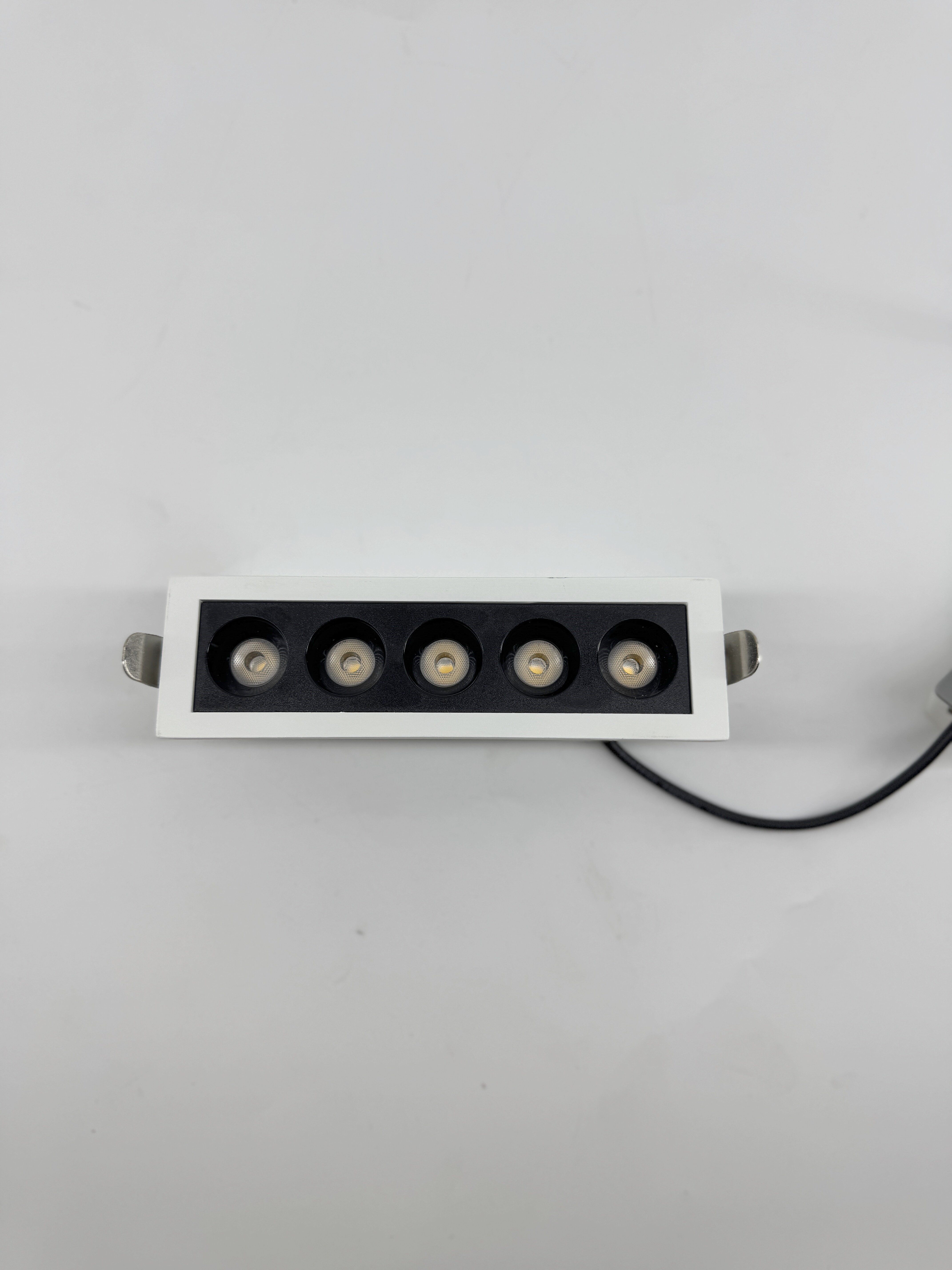 LINEALUX Eco线条灯